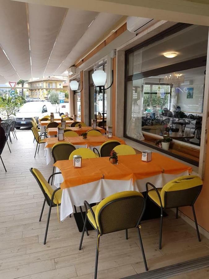 Hotel Firenze Malcesine Exterior foto